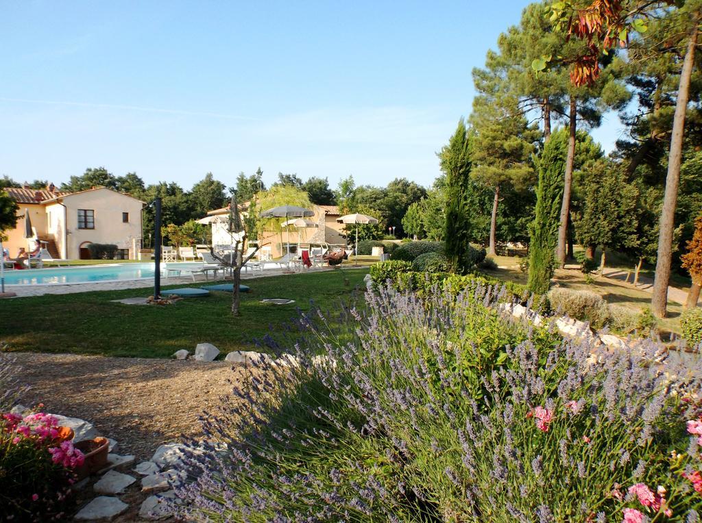 Apartments Borgo Toscano Gambassi Terme Exteriör bild