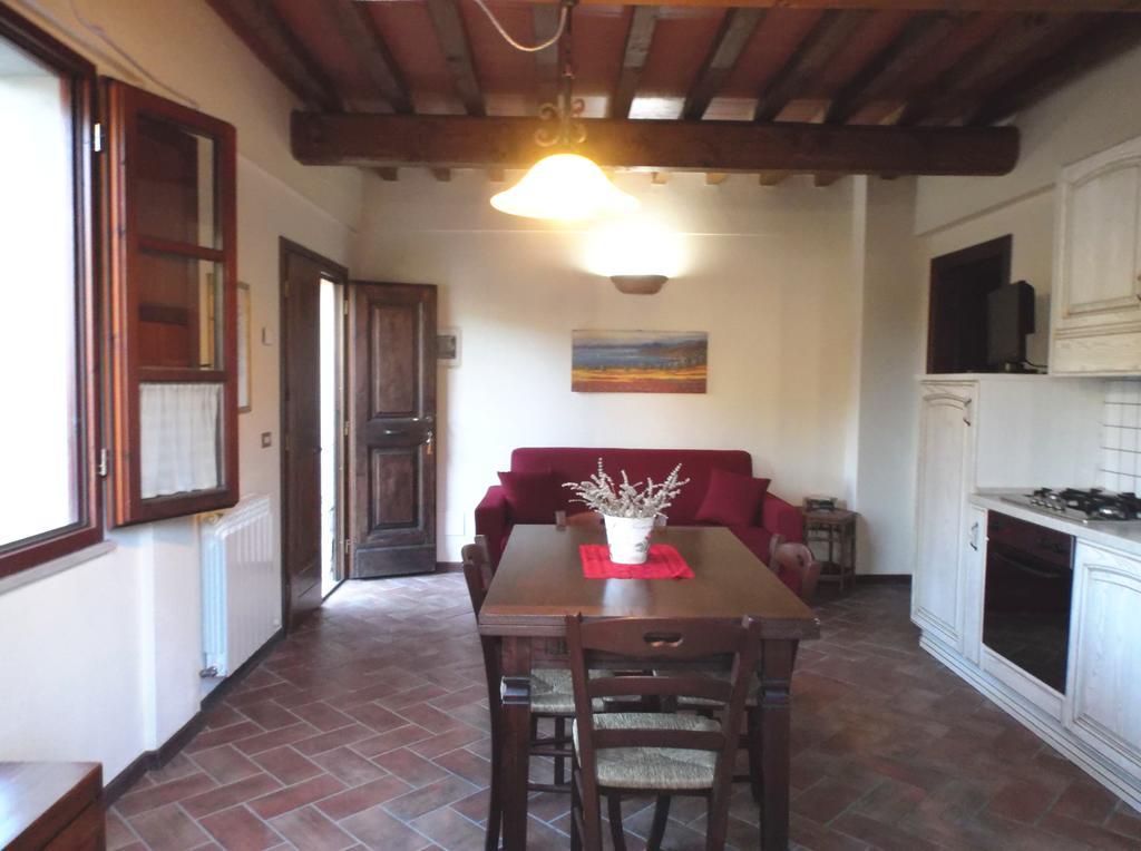 Apartments Borgo Toscano Gambassi Terme Rum bild