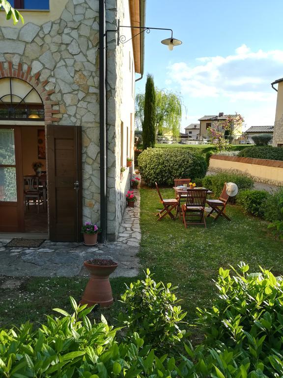 Apartments Borgo Toscano Gambassi Terme Exteriör bild
